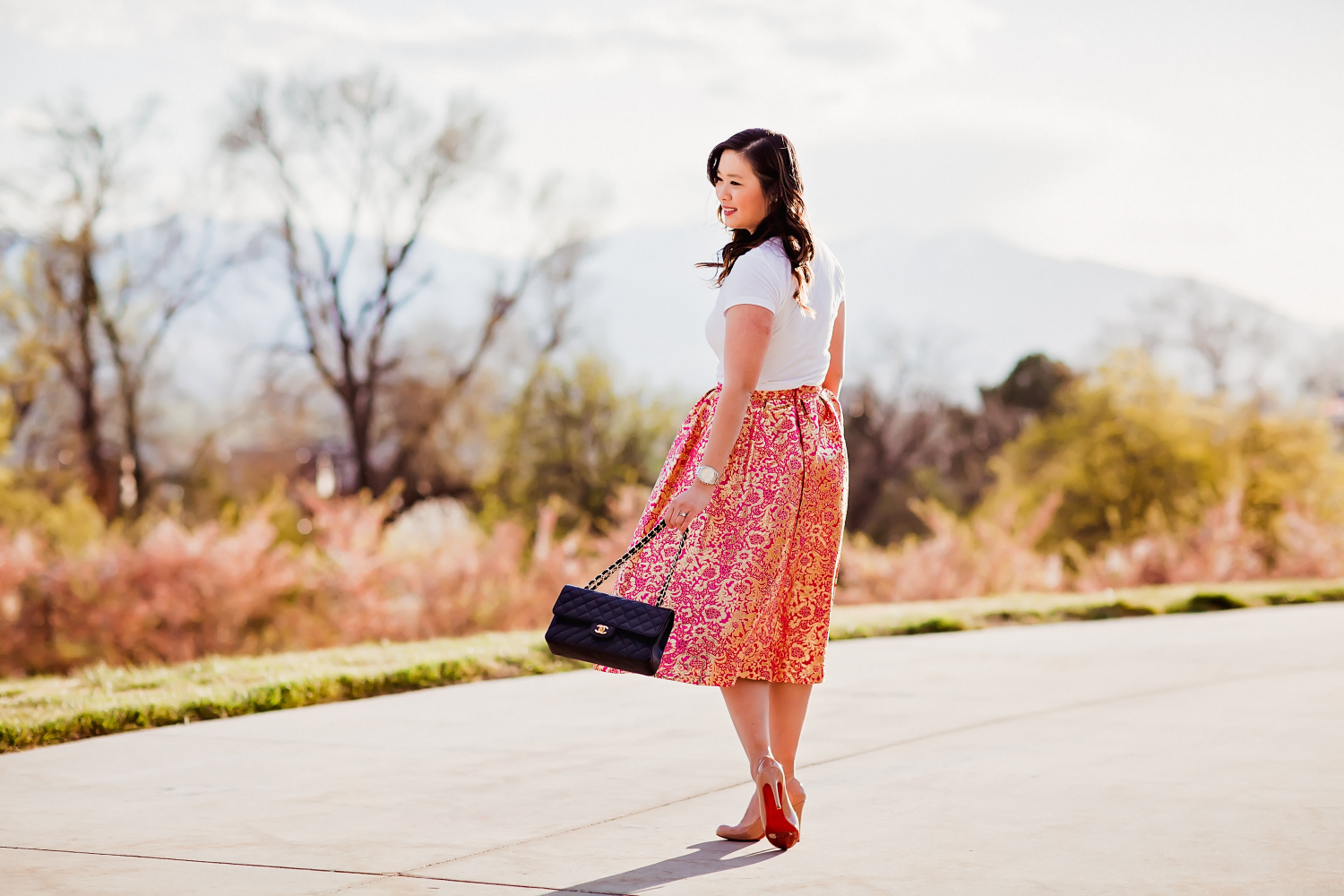 Sandy a la Mode | Fashion Blogger Graphic Tee and Pretty Skirt 