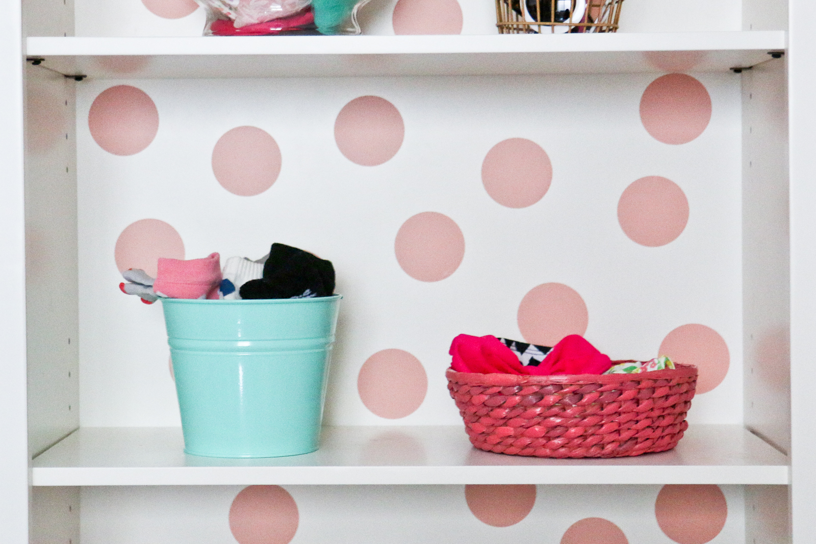 Sandy a la Mode | Blogger - DownEast Home Bookcase to DIY Baby Girl's Accessory Holder