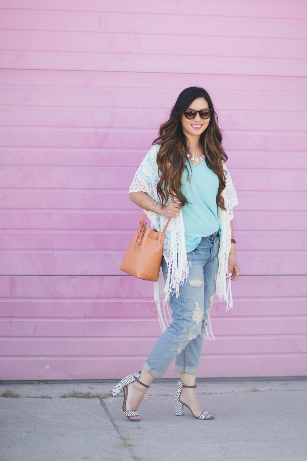 Sandy a la Mode | Fashion Blogger Boho Look with Pineapple
