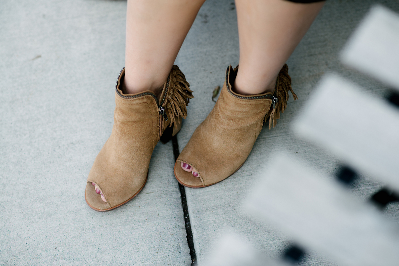 How to wear fringe booties