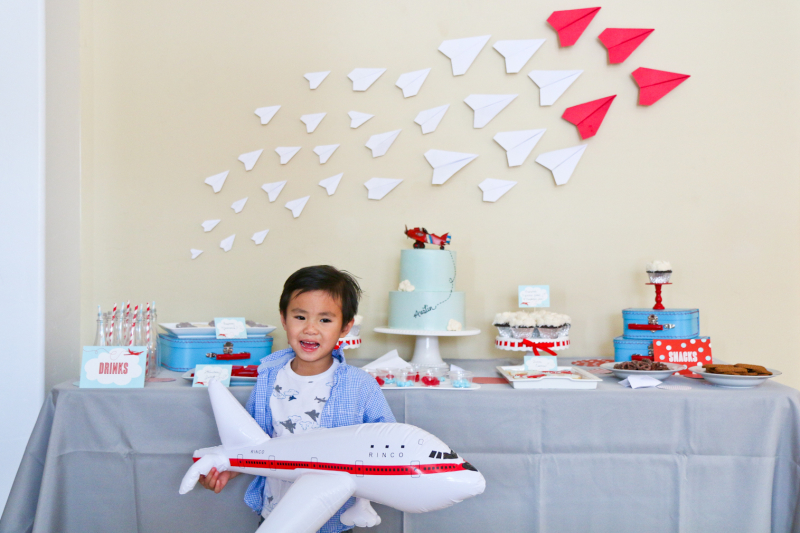 Airplane birthday party