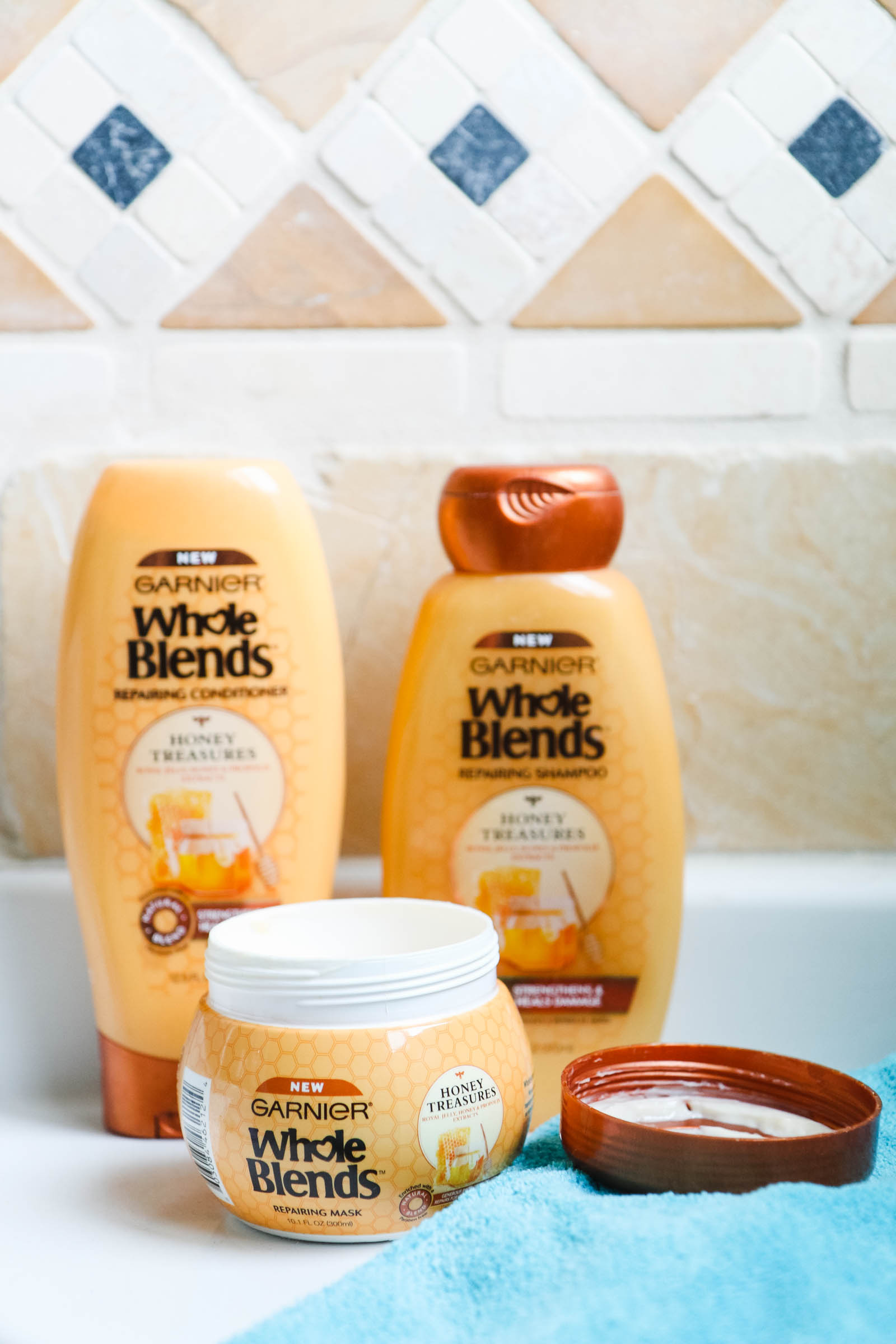 Garnier Whole Blends Honey Treasures