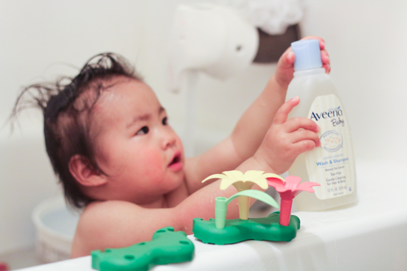 AVEENO® Baby Wash & Shampoo