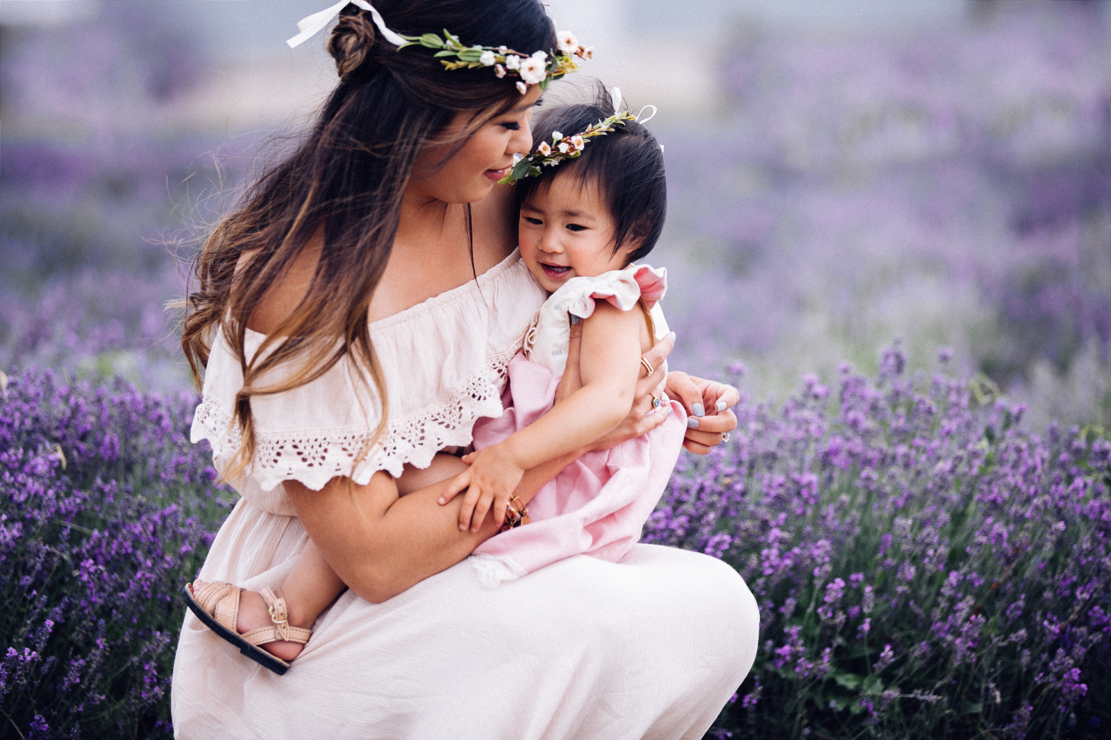 Mommy and Me Outfits: Cream & Pink Dresses by fashion blogger Sandy A La Mode