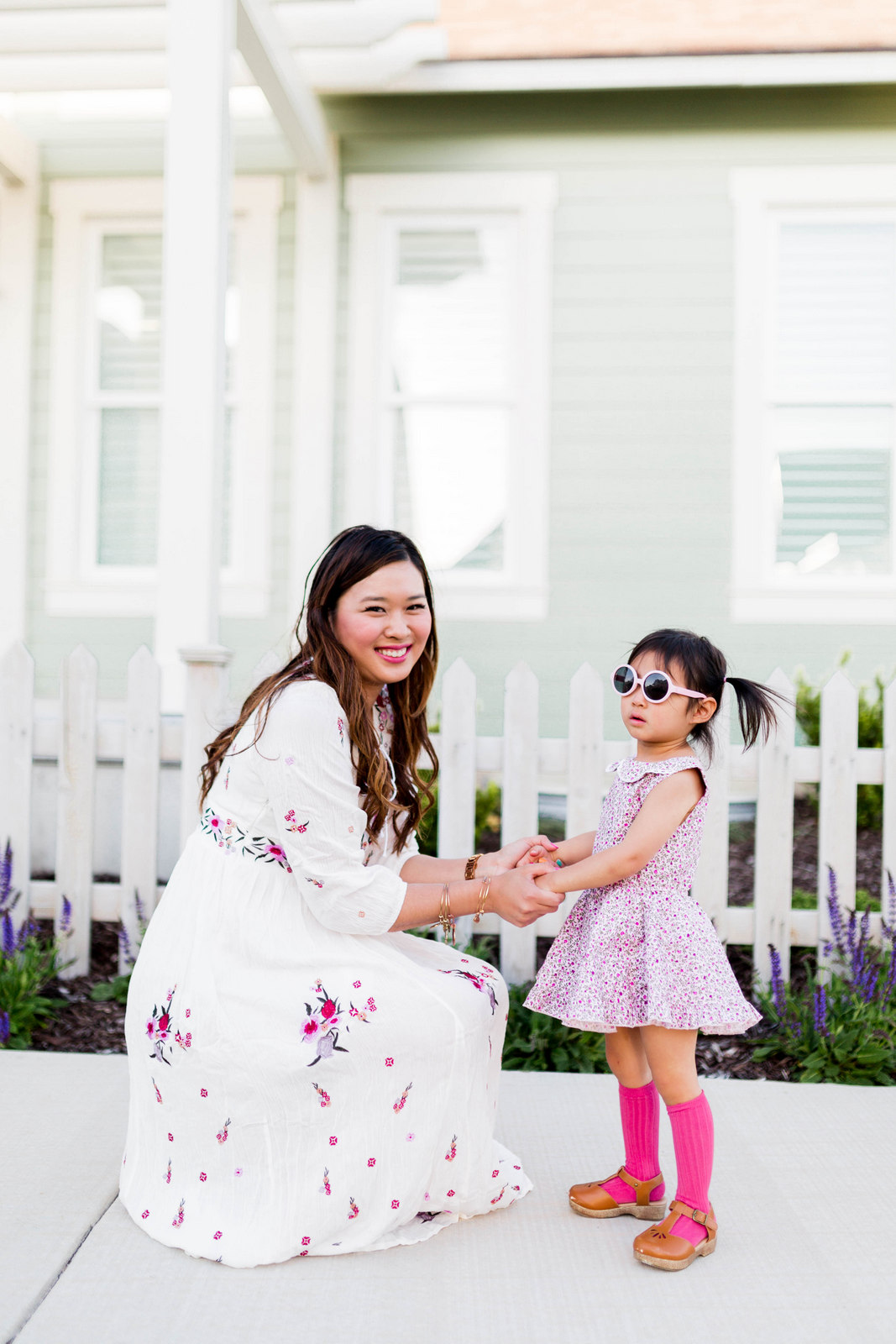 Mommy and Me Outfits - Floral Summer Dresses by fashion blogger Sandy A La Mode