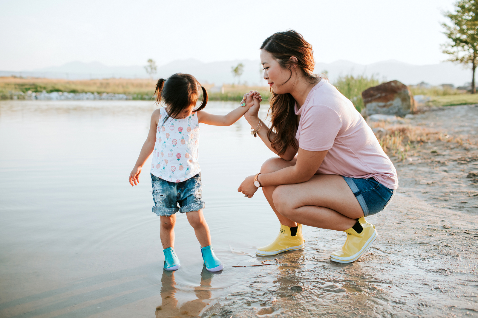 Mommy and Me Outfits: Cute Rain Boots by Utah fashion blogger Sandy A La Mode