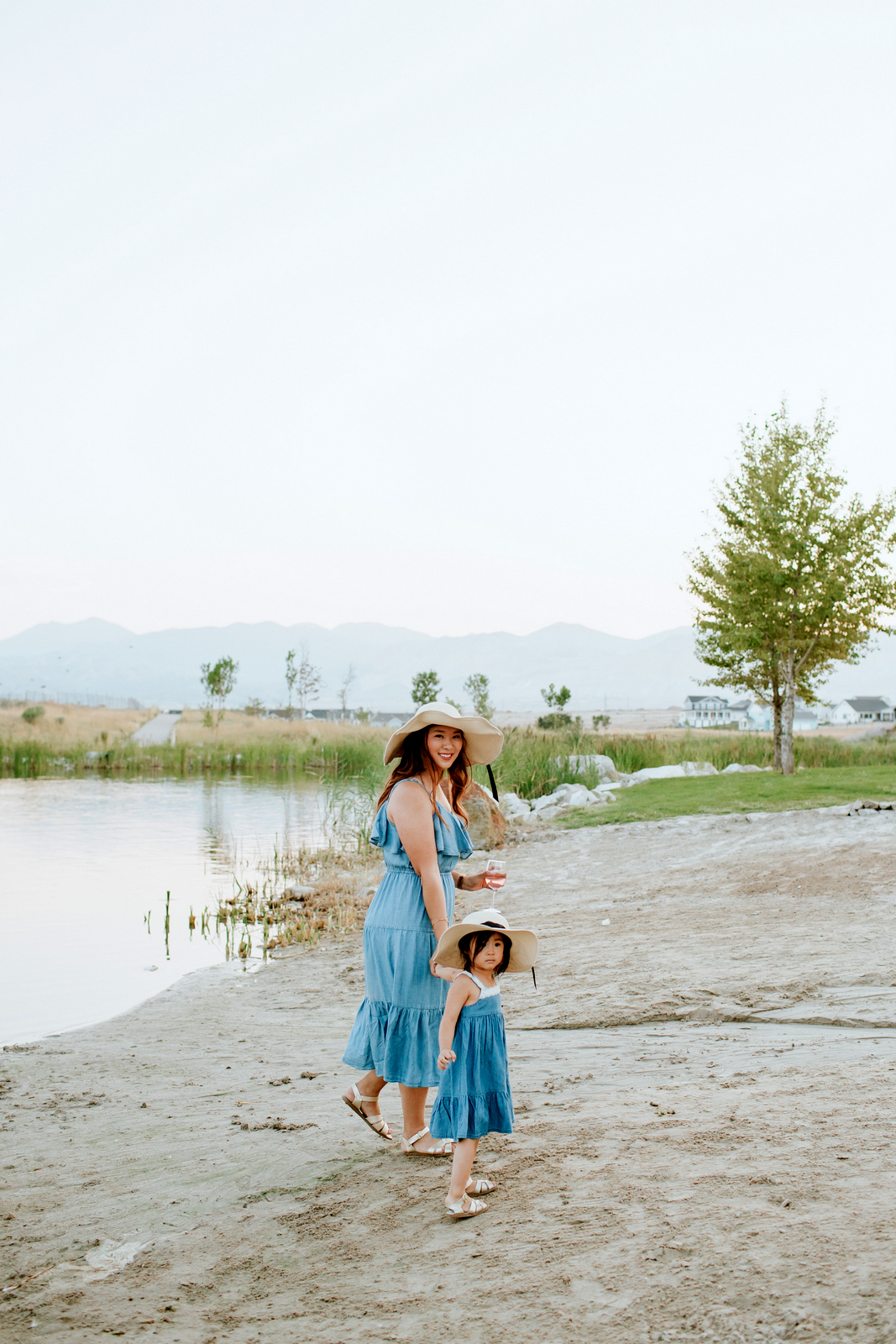 Mommy and Me Outfits: Chambray Dress & Floppy Sun Hat by Utah fashion blogger Sandy A La Mode