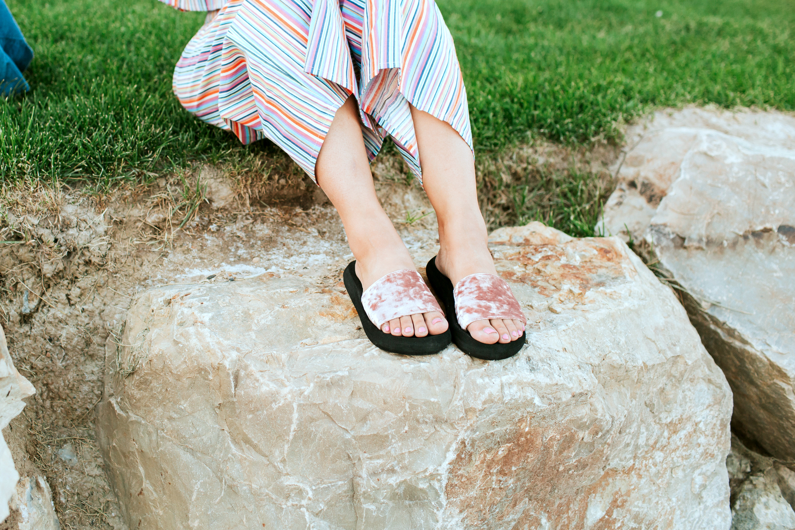 Famous Footwear Slides - Perfect For Back To School by Utah fashion blogger Sandy A La Mode