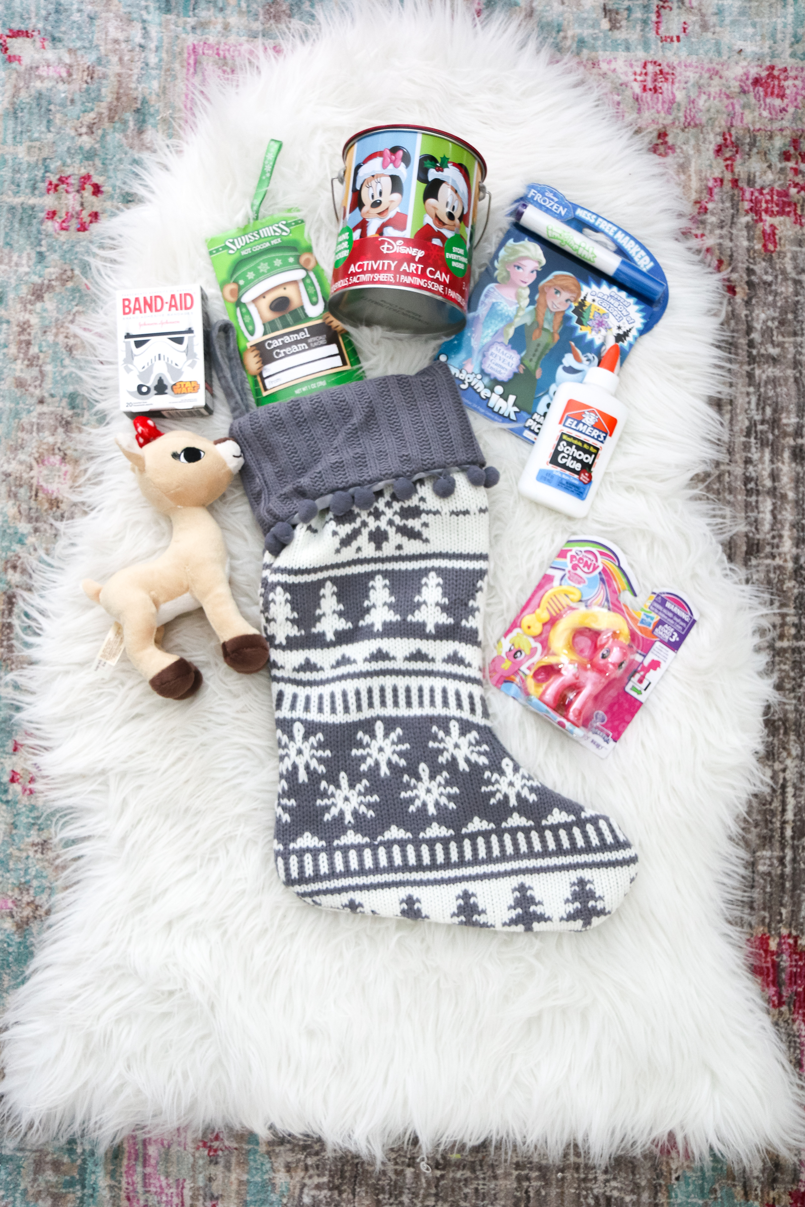 Holiday Stocking Stuffers For The Family by popular Utah blogger Sandy A La Mode