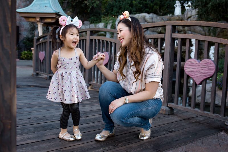 The 7 Best Places to Buy Mickey Ears Headbands by popular Utah blogger Sandy A La Mode