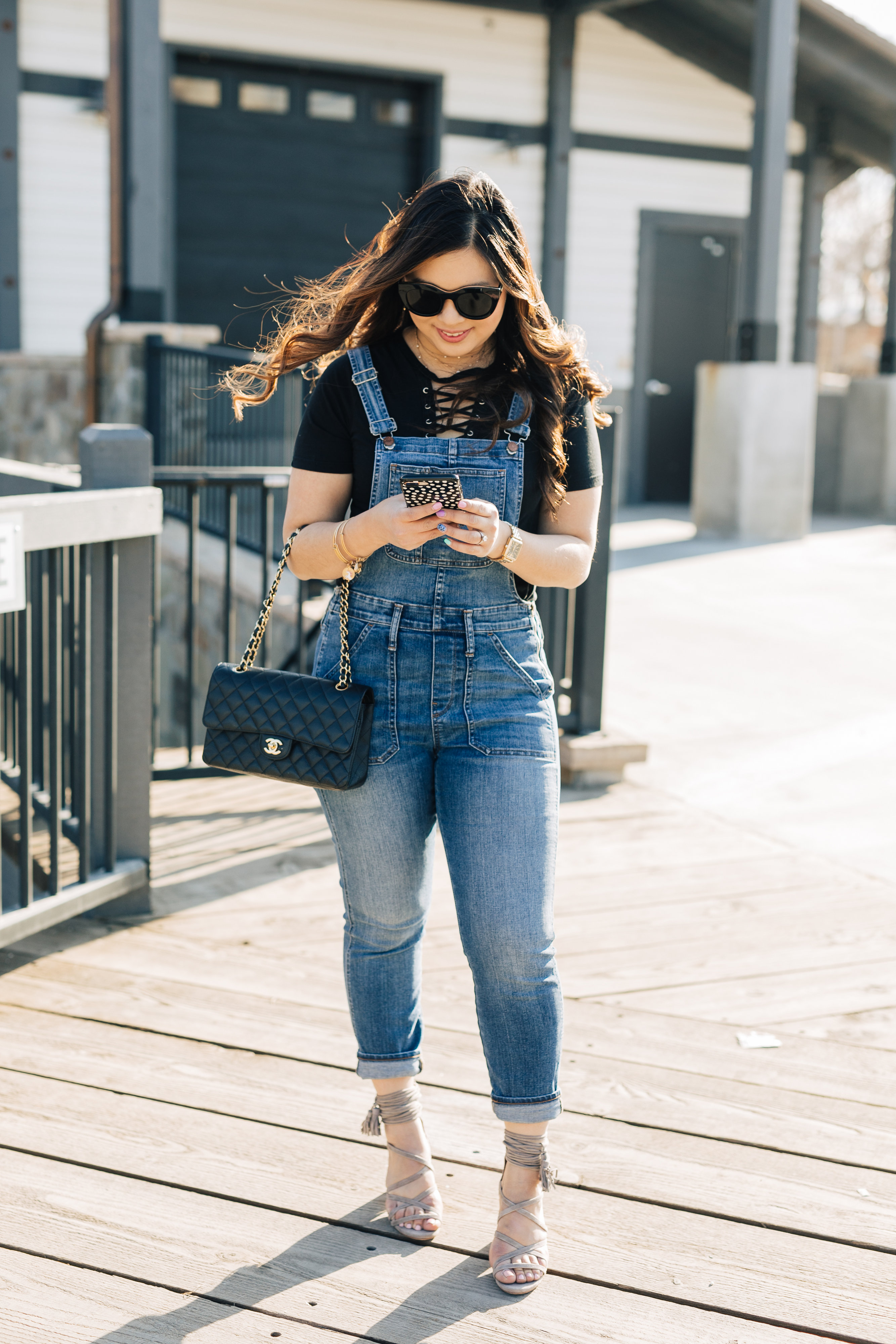 5 Chic Ways To Style Denim Overalls by popular Utah style blogger Sandy A La Mode