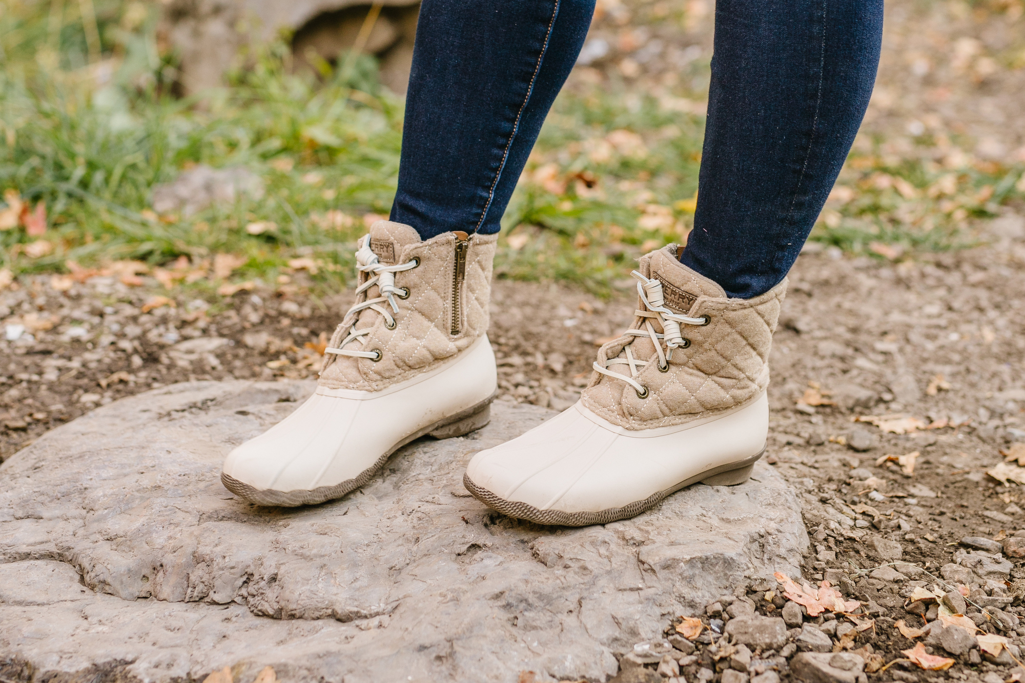 oatmeal duck boots