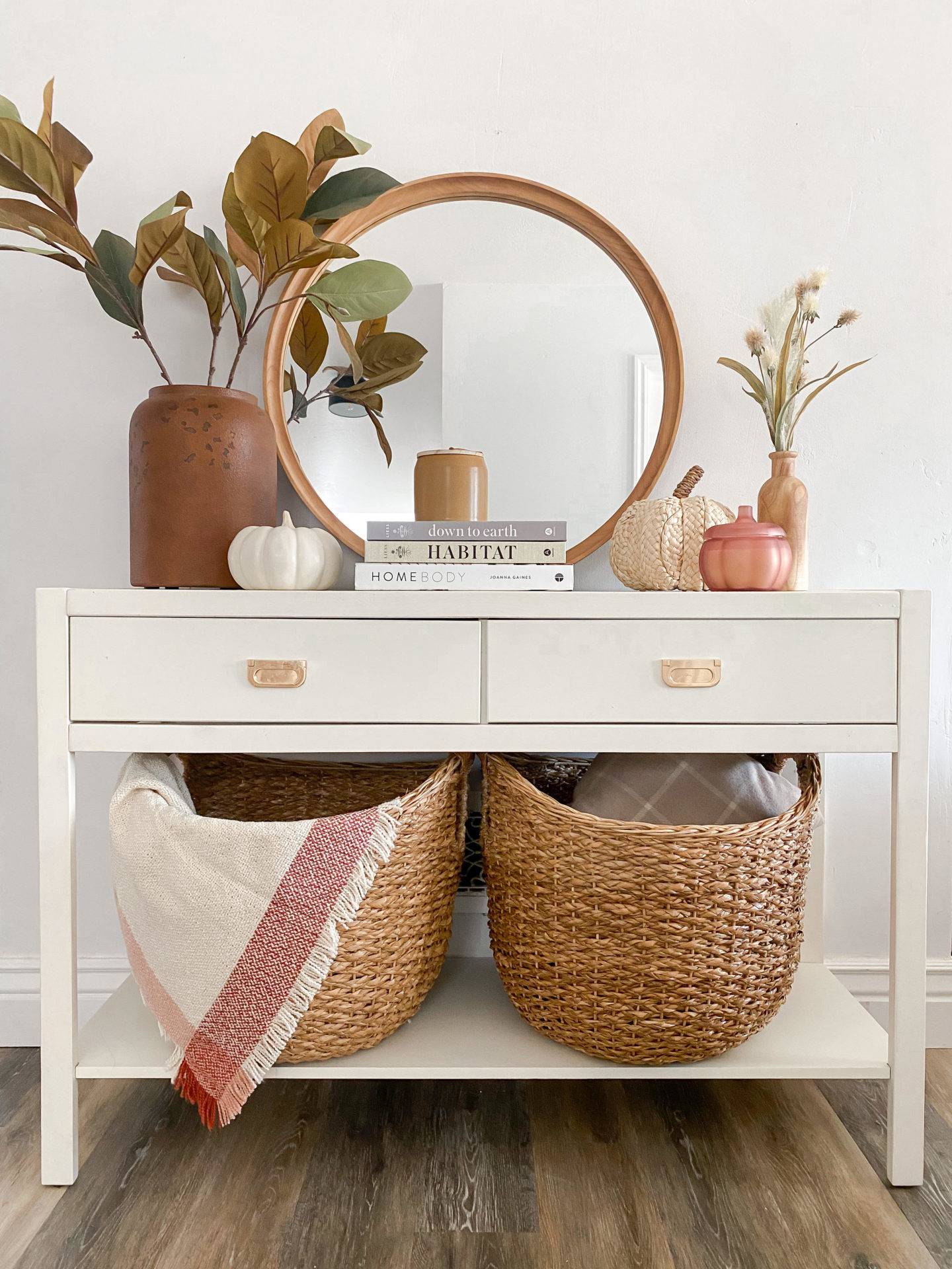 Styling Our Entryway Console For Fall SandyALaMode